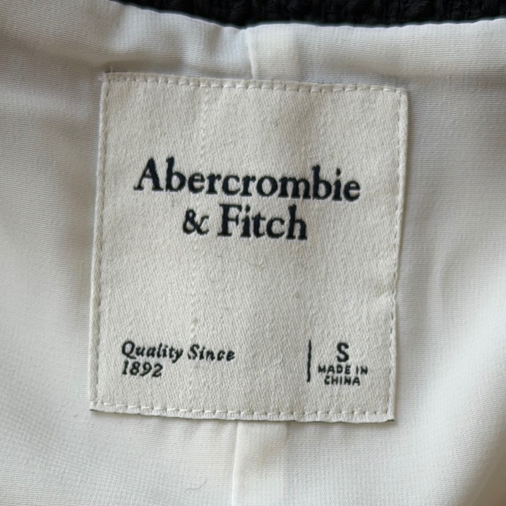 Clean Girl Abercrombie & Fitch Tweed Mini Dress White Black Gold Button S - Picture 4 of 10